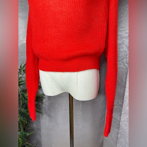 Zara Women’s Red Cropped Ruffled Knit Sweater Sz S - Picture 6 of 12
